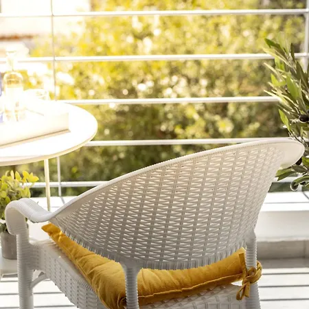 Sunflower Delight 아파트 *